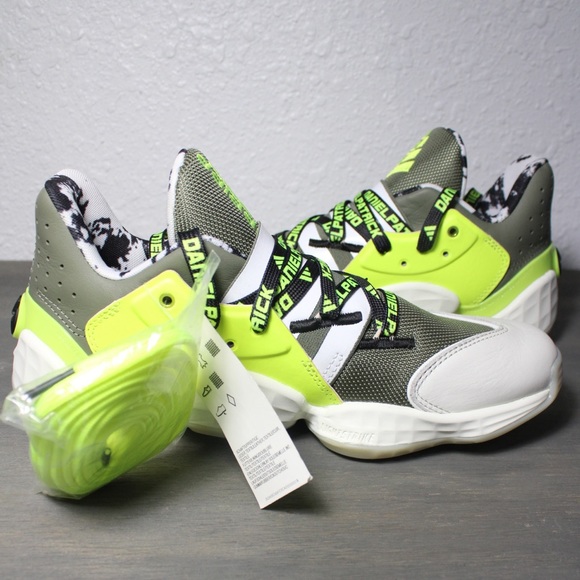 adidas - アディダス　Harden  Vol.4-DP ダニエルパトリックモデル Amazon | [アディダス] ハーデン VOL.4 × ダニエル・パトリック